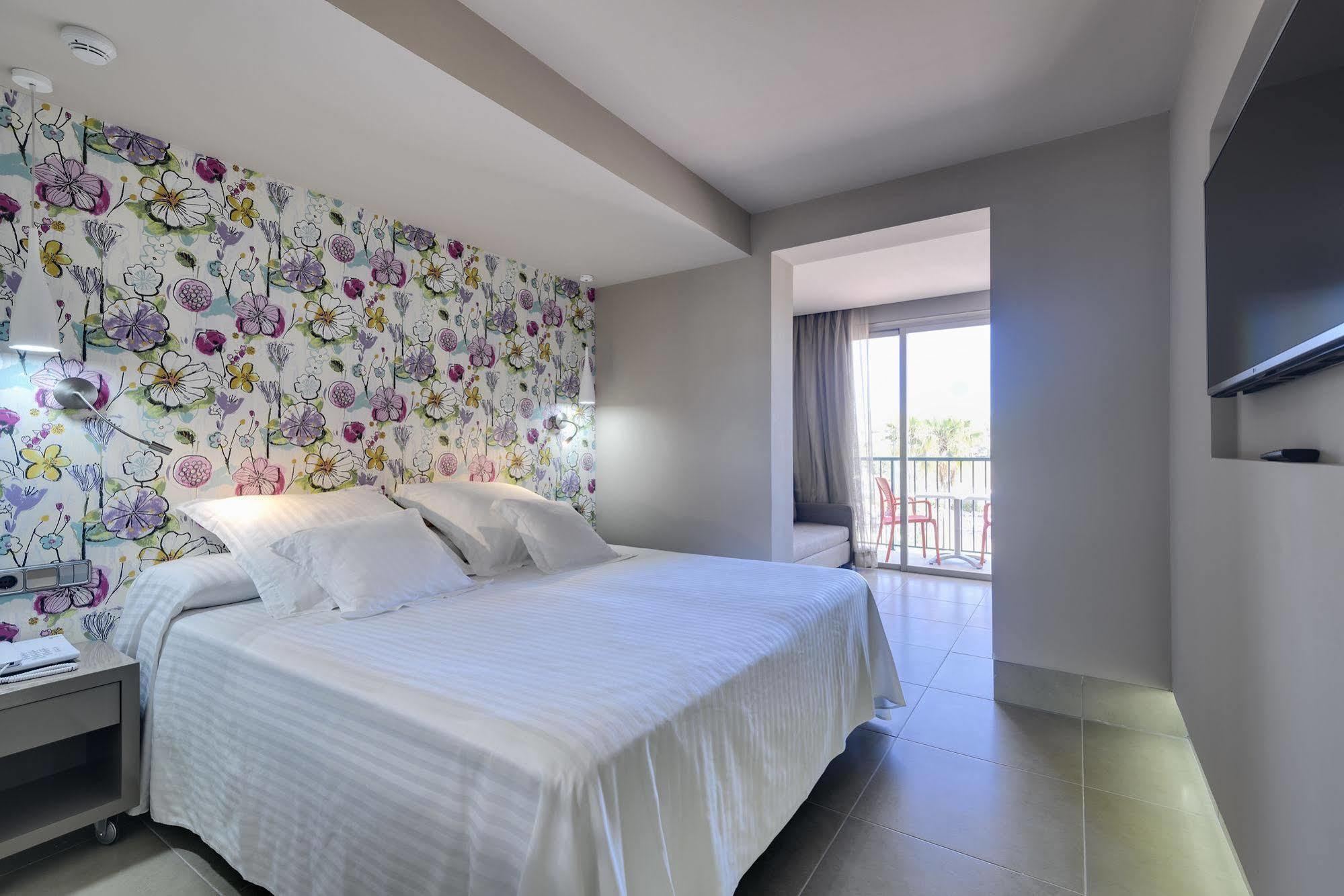 Hotel Occidental Ibiza Port des Torrent Esterno foto